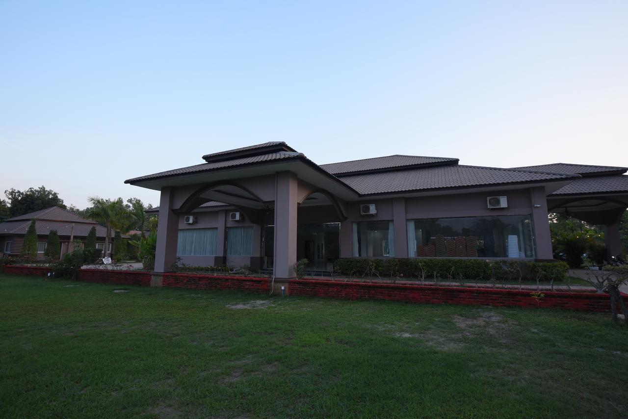 Hotel Breeze 3*