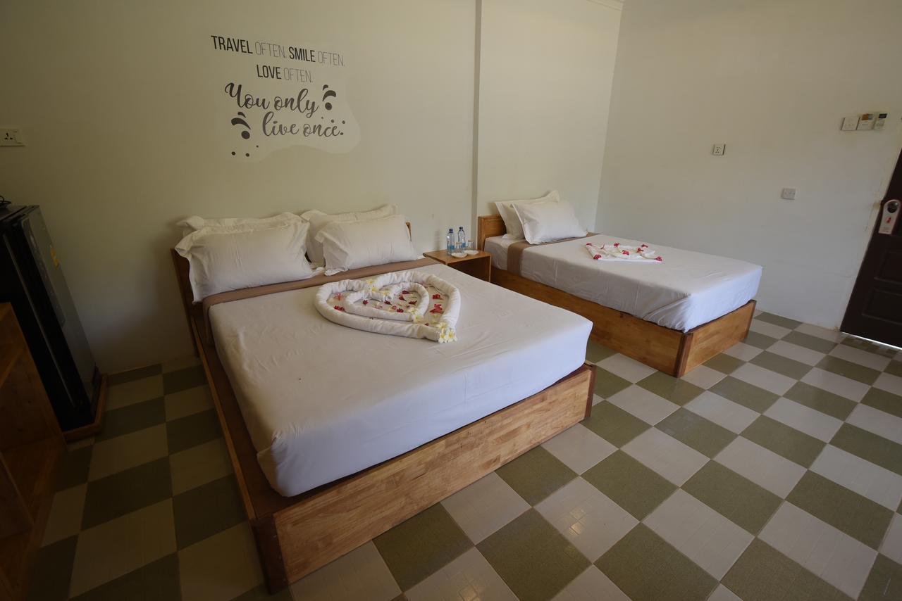 Breeze Hotel